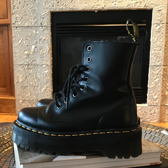 DR. MARTENS JADON PLATFORM BOOT BLACK - Picture 6 of 12